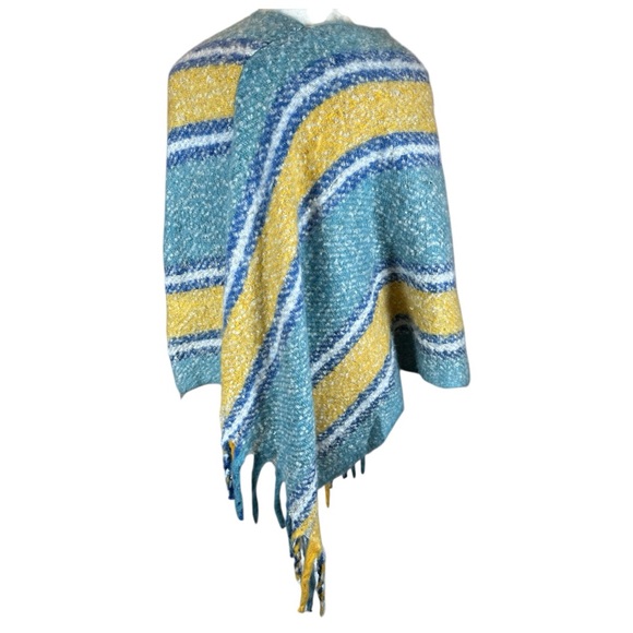 NWOT Multicolor Striped Knit Poncho With Fringe - Picture 4 of 6